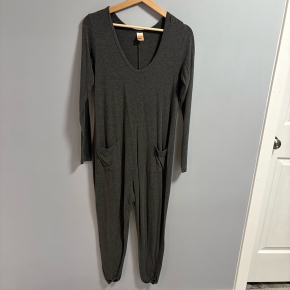 Smash + Tess Romper - Picture 1 of 4